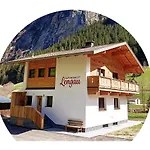 Alpenchalet Lengau Im Bergsteigerdorf Ginzling Chalet Dornauberg